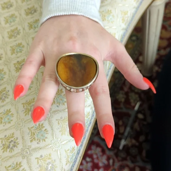 Size 9 chunky rings - Picture 2 of 7